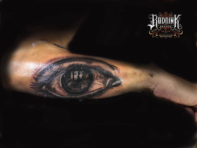Tatuajes vida y muerte - Rodrink Tattoo Studio